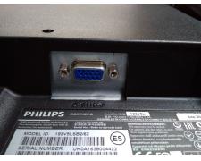  18.5" Philips 193V5LSB2/62 5ms (HD 1366x768, TN, VGA,  90/65) 